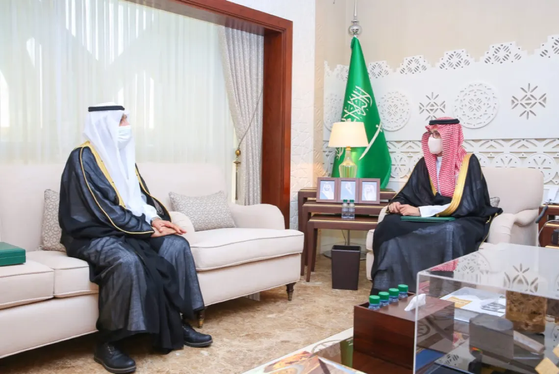 نائب أمير الشرقية يطلع على أعداد المحصنين في المنطقة