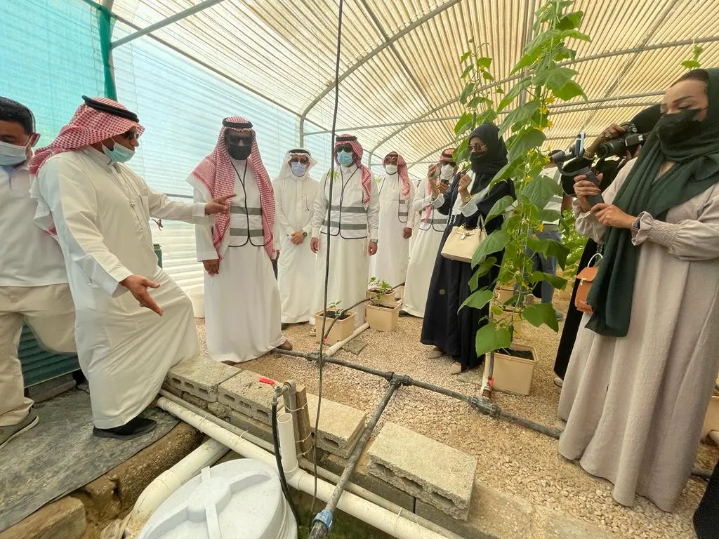 افتتاح ”البيت الزراعي المائي الإرشادي“ بمشتل القطيف