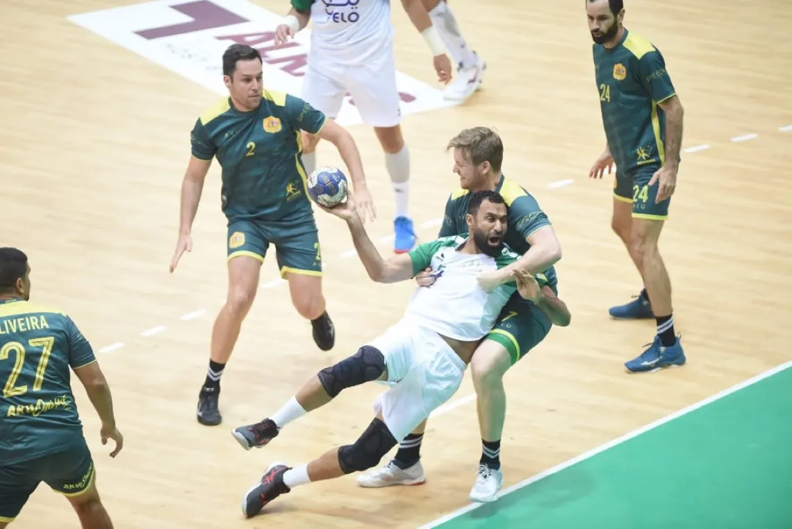 الأخضر يتصدر الثانية ويواجه ايران لحسم الصدارة