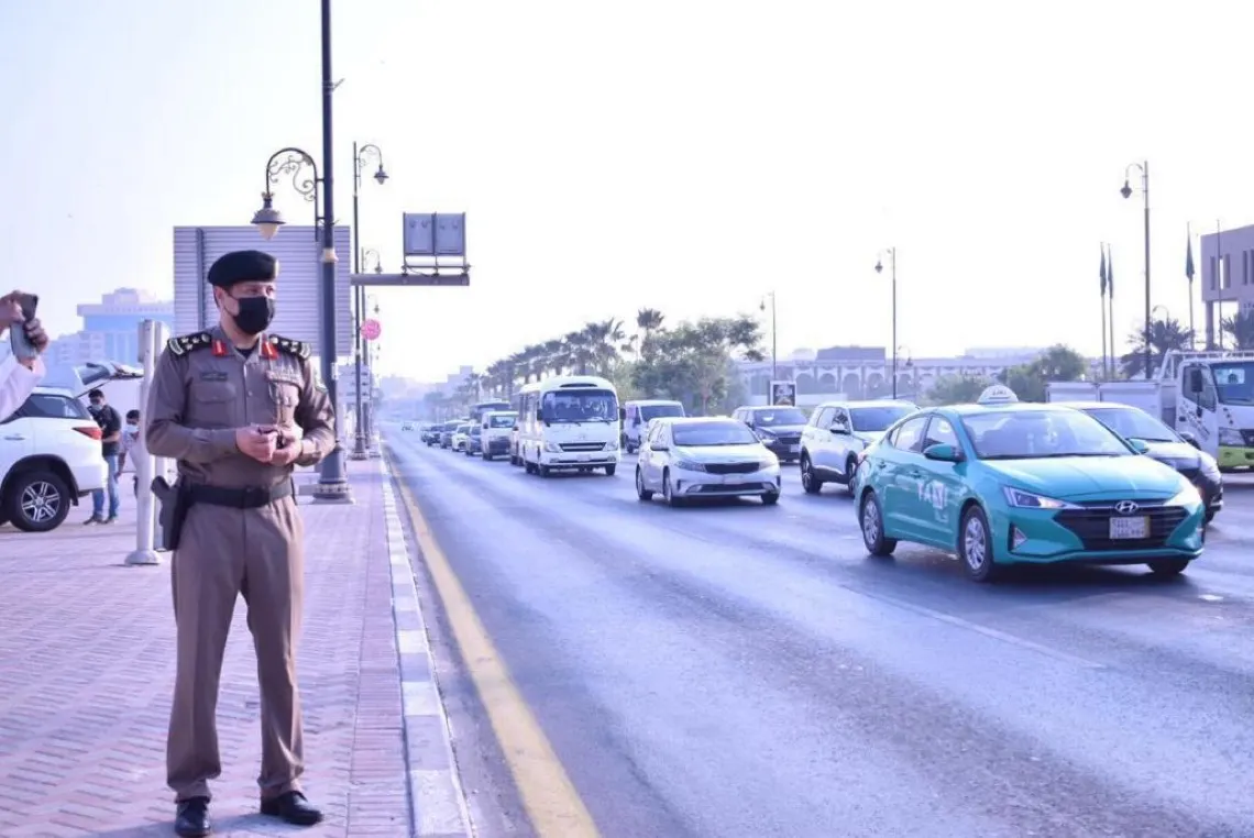”شكرًا قيادتنا“.. تخفيض_المخالفات_المرورية: فرحة عارمة تُغرد على ”تويتر“