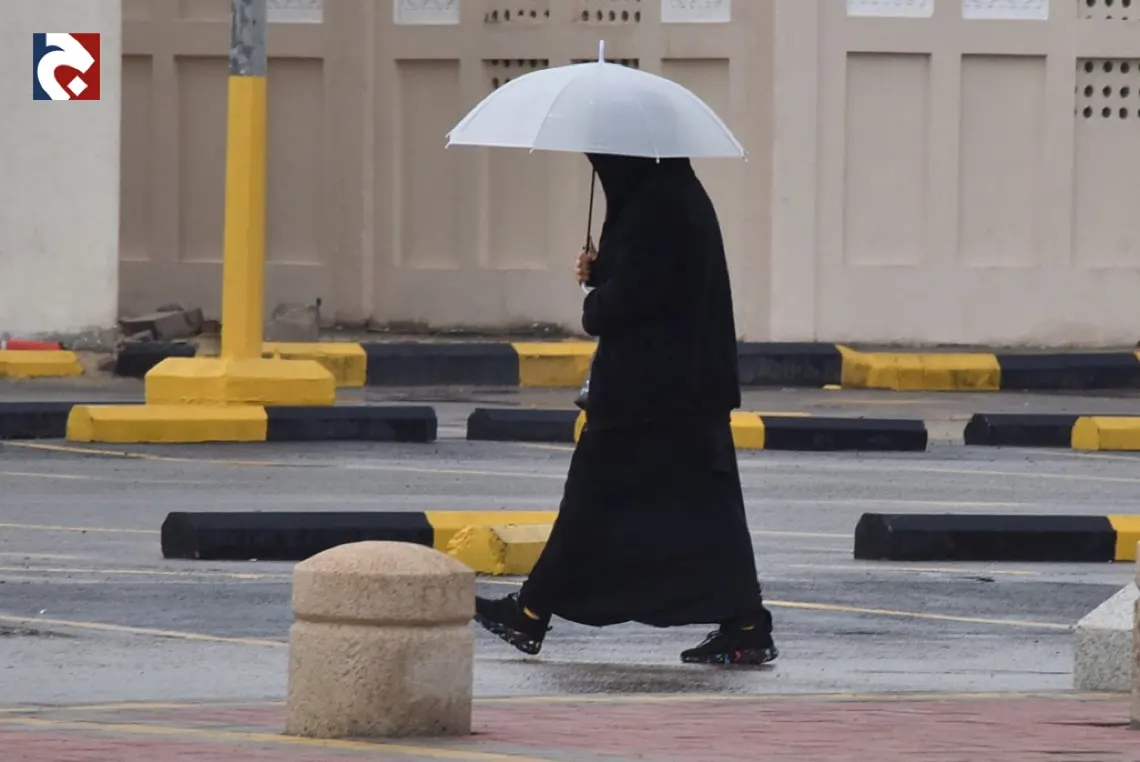أمطار غزيرة على الشرقية.. ”الأرصاد“ تصدر إنذاراً أحمر