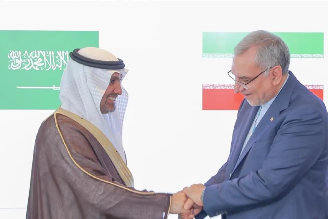 وزير الصحة ونظيره الإيراني يتفقان على تكوين فرق فنية لتطوير التعاون الصحي