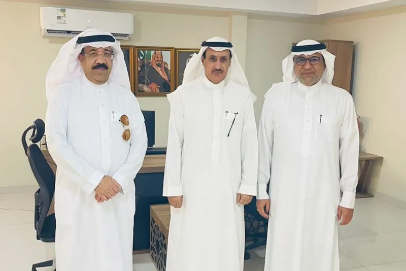 «اللاعبين القدامى» و«سيهات الاجتماعية» تبحثان الدور المجتمعي