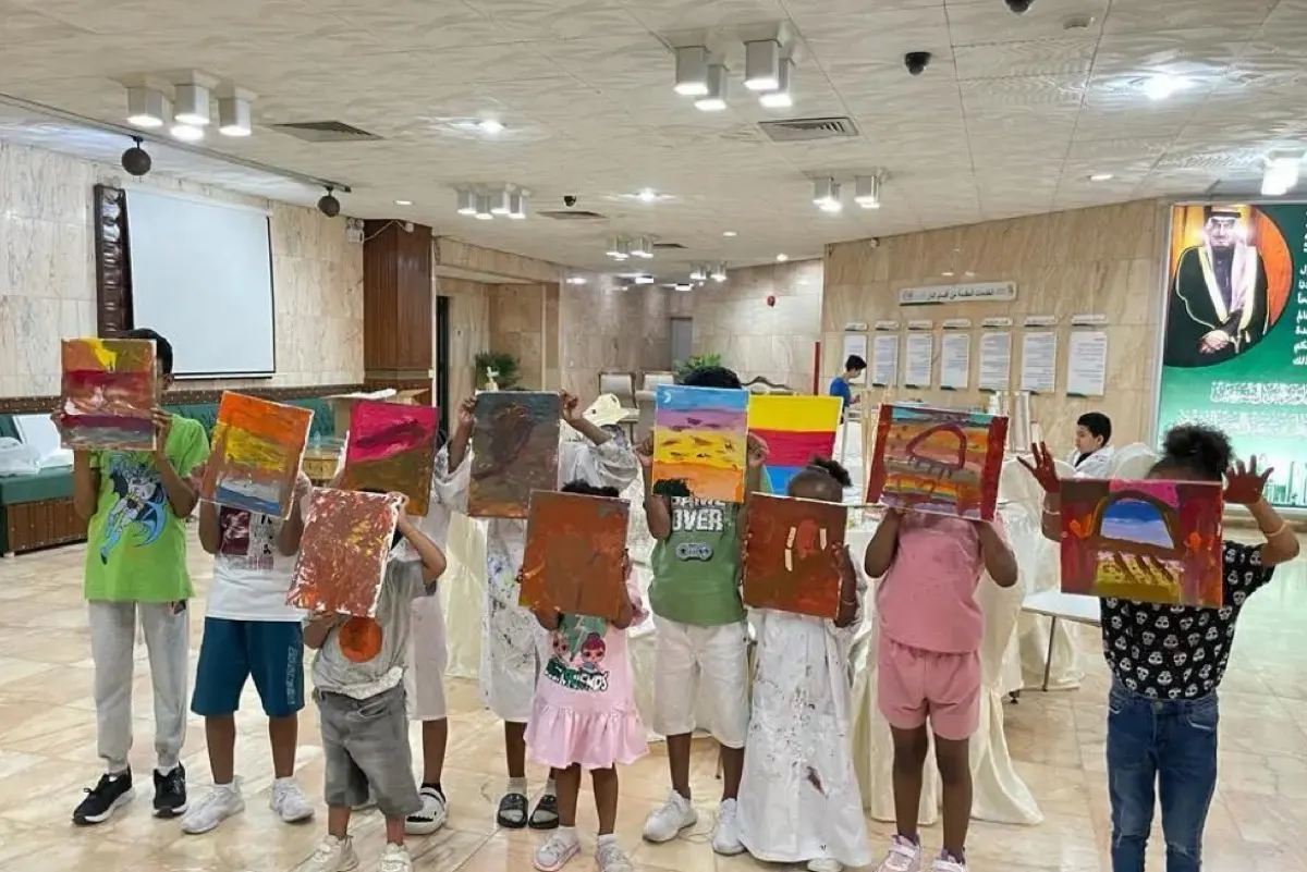 القطيف.. ”الترجي“ يُطلق برنامج فنون الرسم لأطفال دار الحضانة الاجتماعية بالدمام
