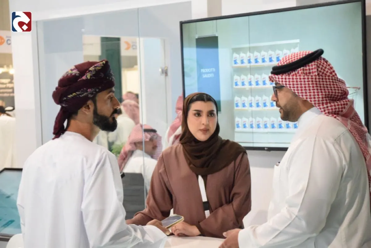 1300 طالب جامعي يشاركون في المؤتمر الدولي للطحالب