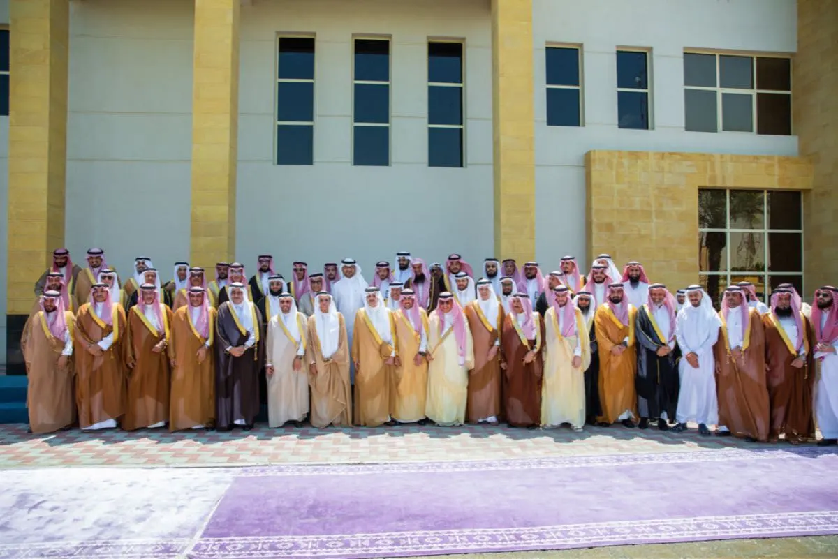 أمير الشرقية يفتتح مبنى «التنمية الأهلية» لـ 5 أحياء بالخبر