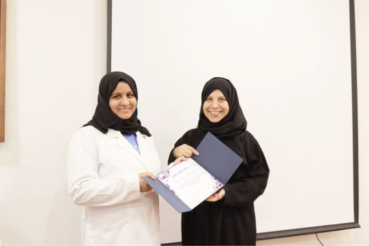 القطيف.. 4 ساعات توعوية لكبار السن في «العطاء»