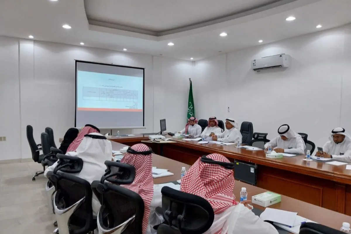 القطيف.. تعريف منسوبي البلدية بمراجعة النماذج الإحصائية لنظام ”بلدي“