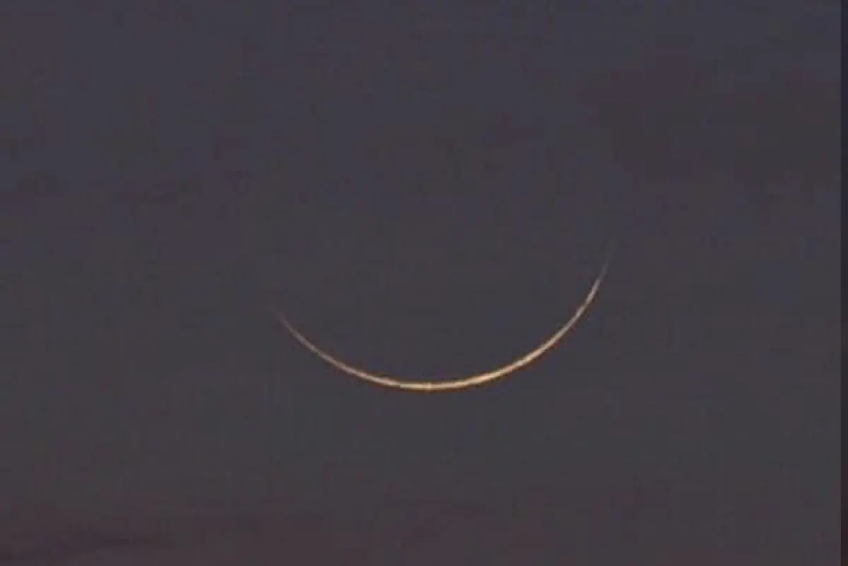 اليوم.. هلال الحج يزين سماء الوطن العربي