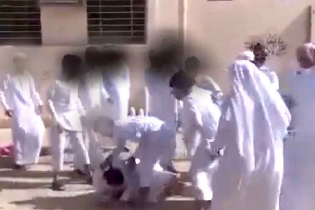 مشاجرة عنيفة بين طلاب في القطيف.. وتعليم الشرقية يحقق