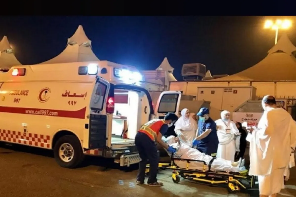 ما الإجراءات التي تتخذها وزارة الصحة عند تعرض أحد الحجاج لأزمة قلبية خلال موسم الحج؟