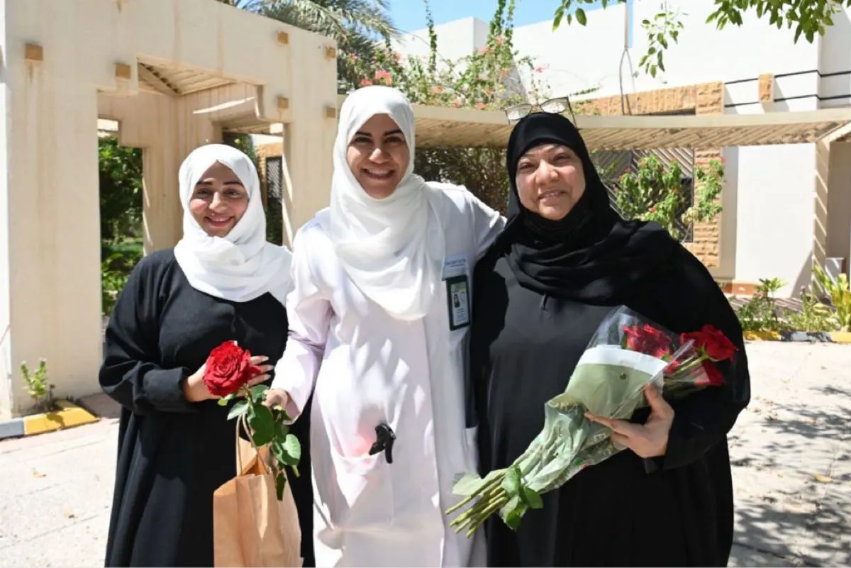 «شبابية القطيف» تعايد نزلاء دار «سعادة» في سيهات