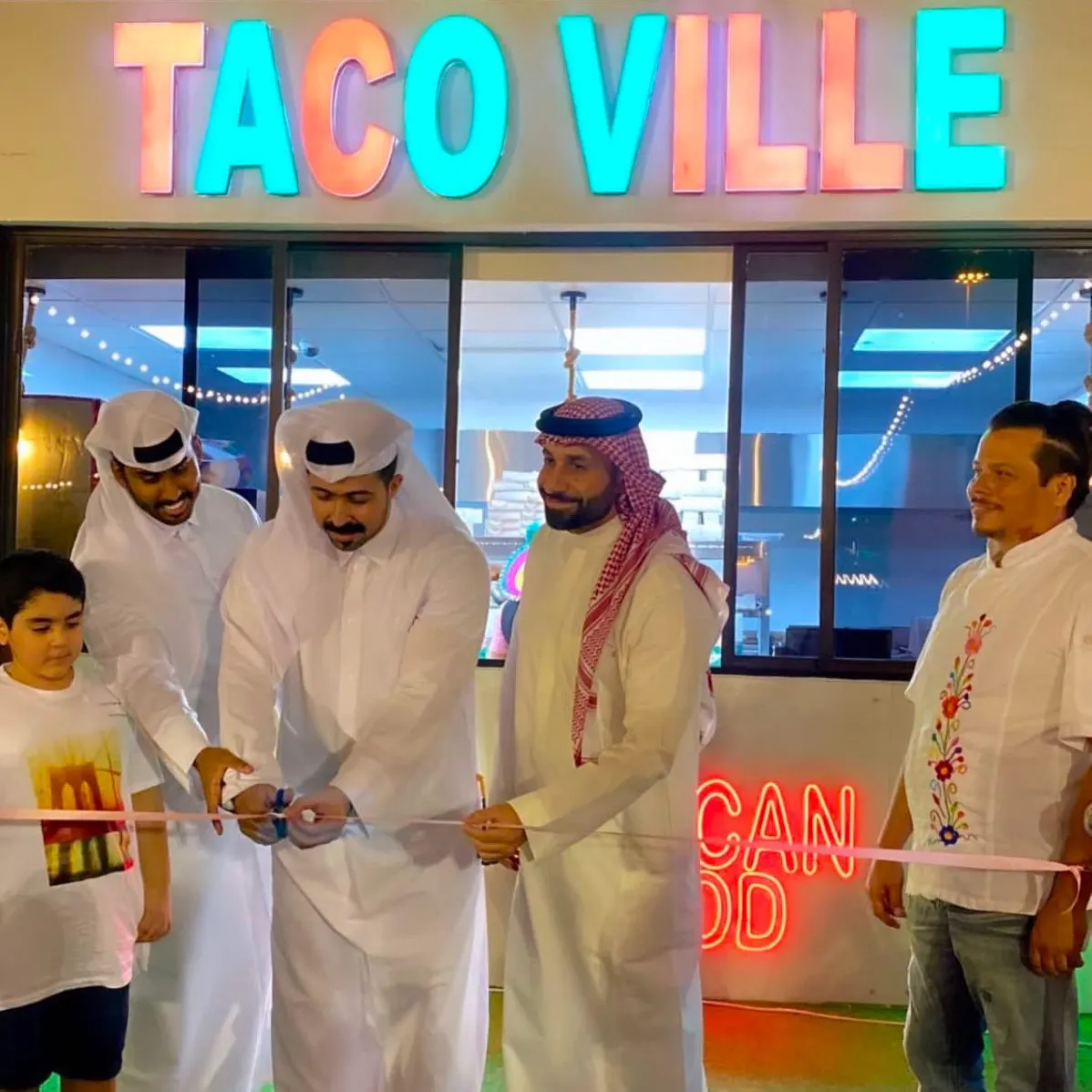 مطعم تاكوفل من القطيف إلى قطر