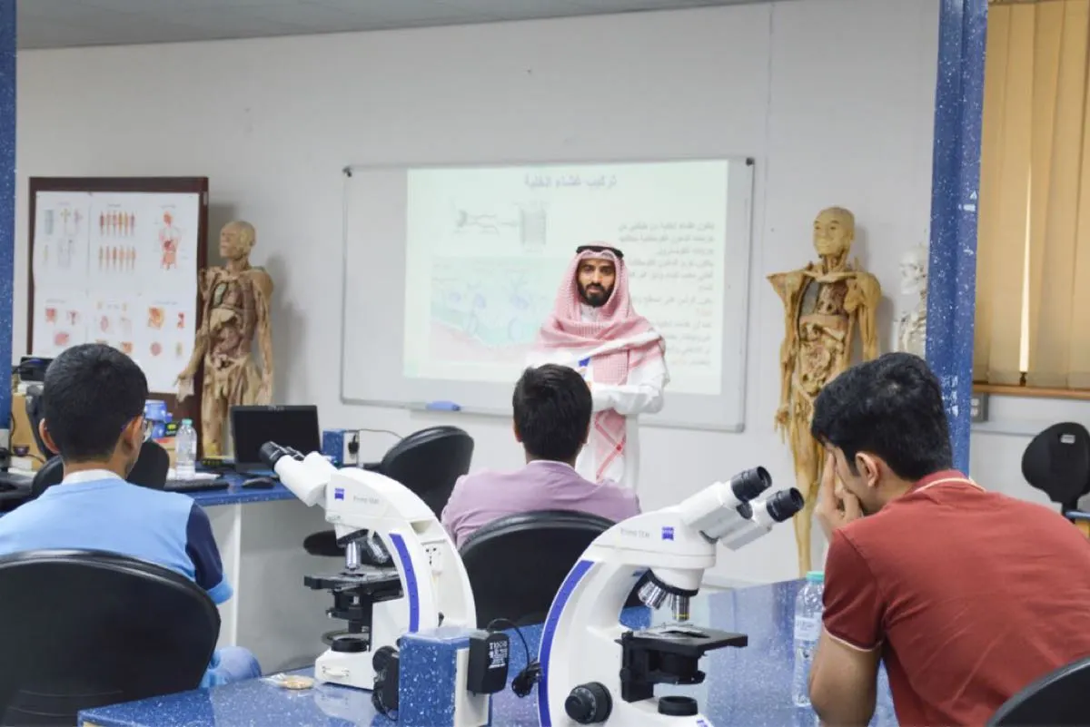 «موهبة».. تدريب 265 طالبًا عبر 7 وحدات إثرائية