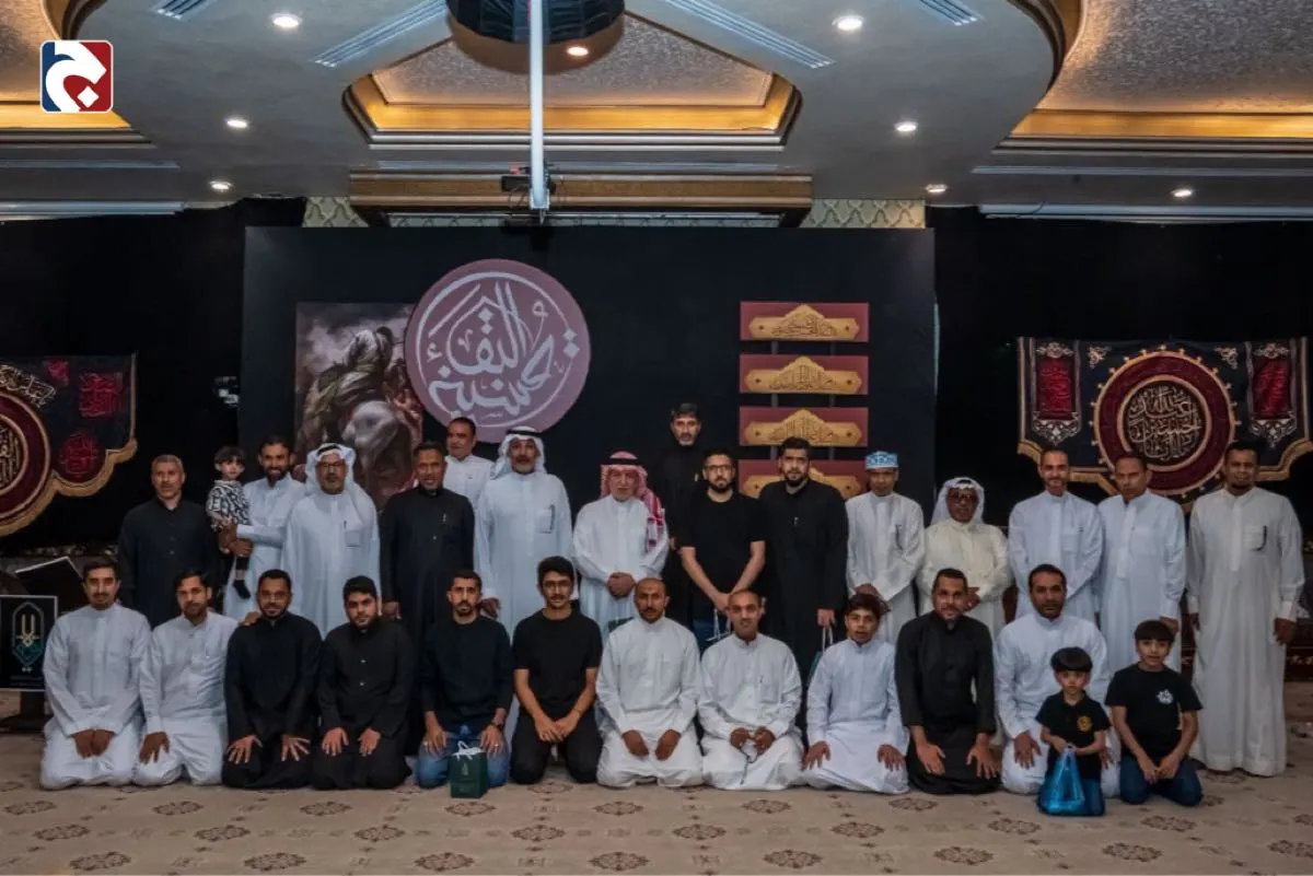 شعراء يشاركون في أمسية الطف الشعرية بأم الحمام