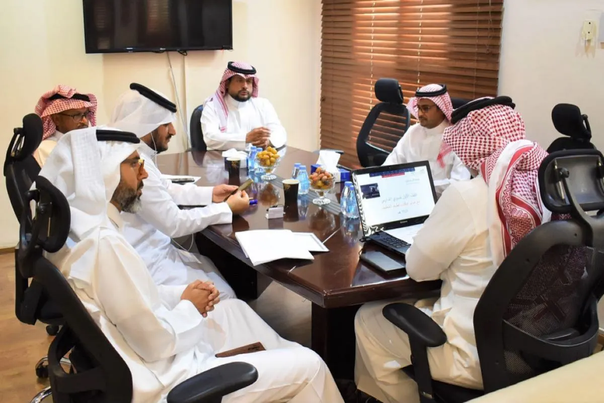 القطيف.. ورش ولقاءات تربوية والمدارس جاهزة للدراسة