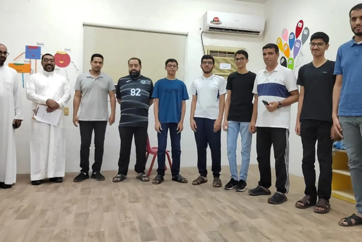 12 متطوعًا يشاركون في جرد مخازن «خيرية الجارودية»