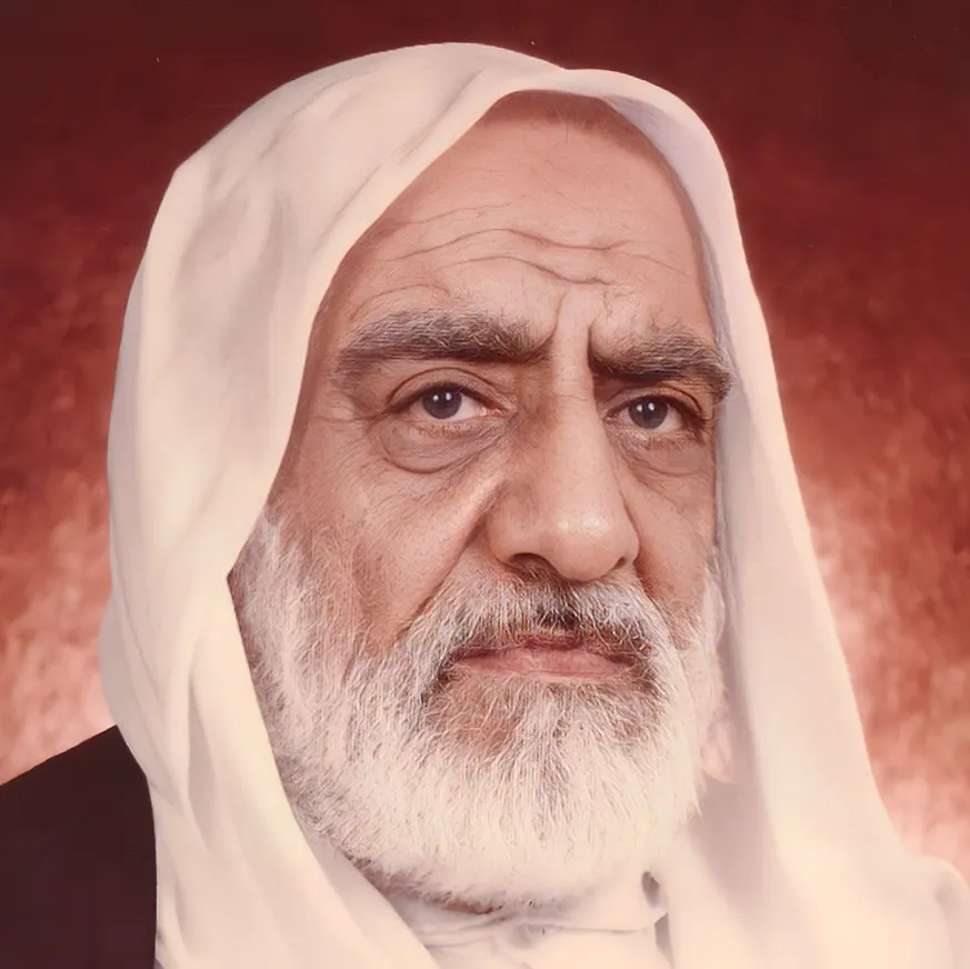 أدباؤنا والمجتمع