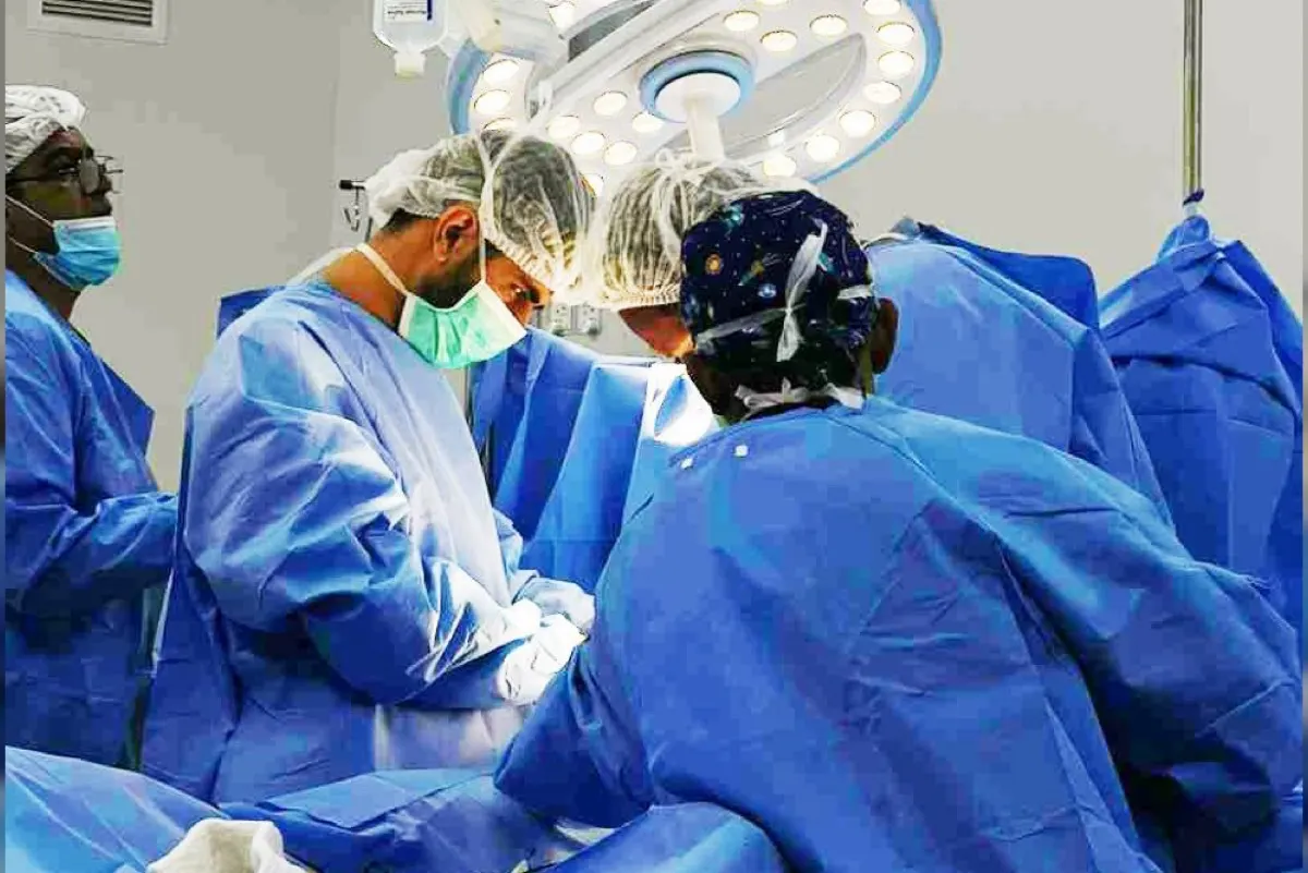 استئصال المشيمة وأجزاء من الرحم.. 3 ساعات لإنقاذ حامل وجنينها