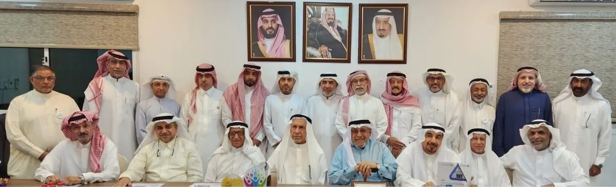 سيهات.. ”جمعية تنمية الموارد البشرية“ تُعرف أعيان ووجهاء المجتمع بانجازاتها