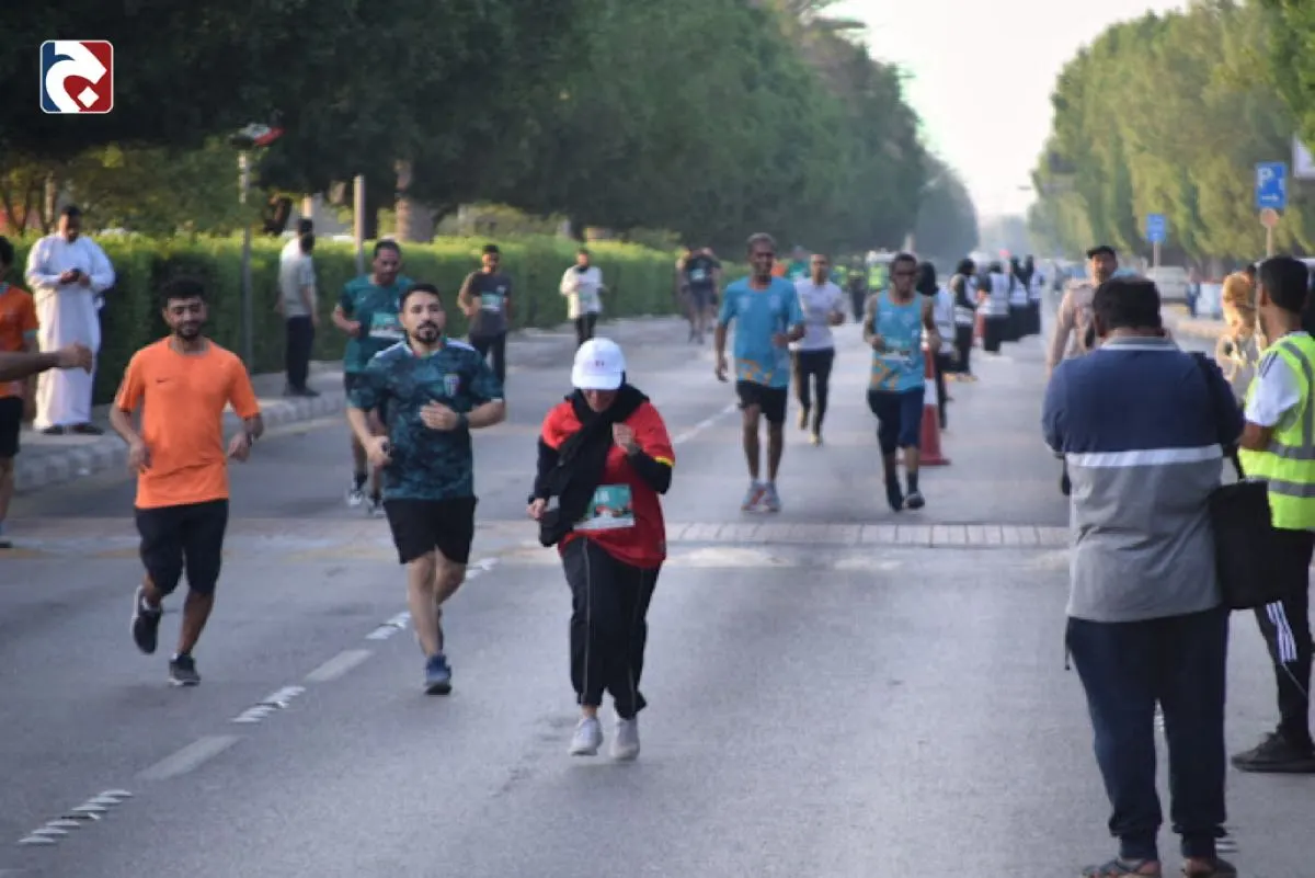 400 مشارك في سباق جري بالقطيف احتفالًا باليوم الوطني 93