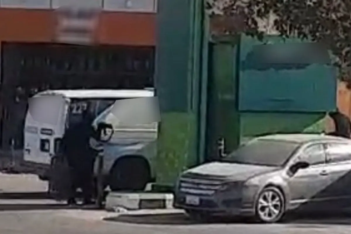 مقتل مجرم وإصابة آخر أثناء محاولتهما السطو على مركبة نقل أموال