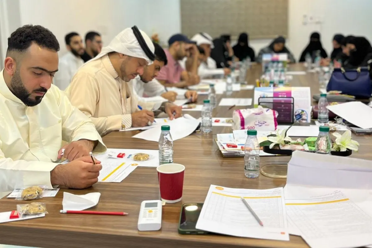 6 محاور لتعريف 41 متدربًا طرق السيطرة على المشاعر السلبية في العمل