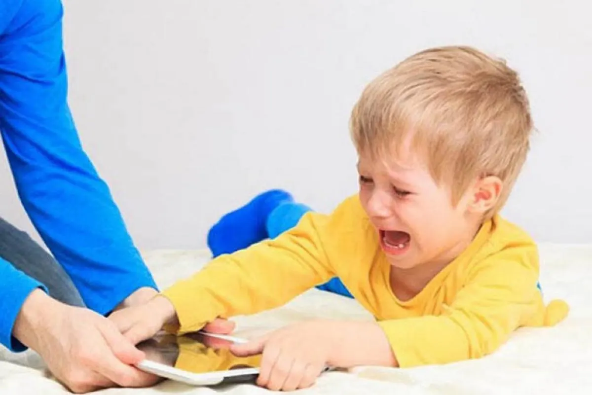 ”باحث“ يدعو لتوفير البدائل المناسبة للأطفال لتعديل سلوكهم الإيجابي