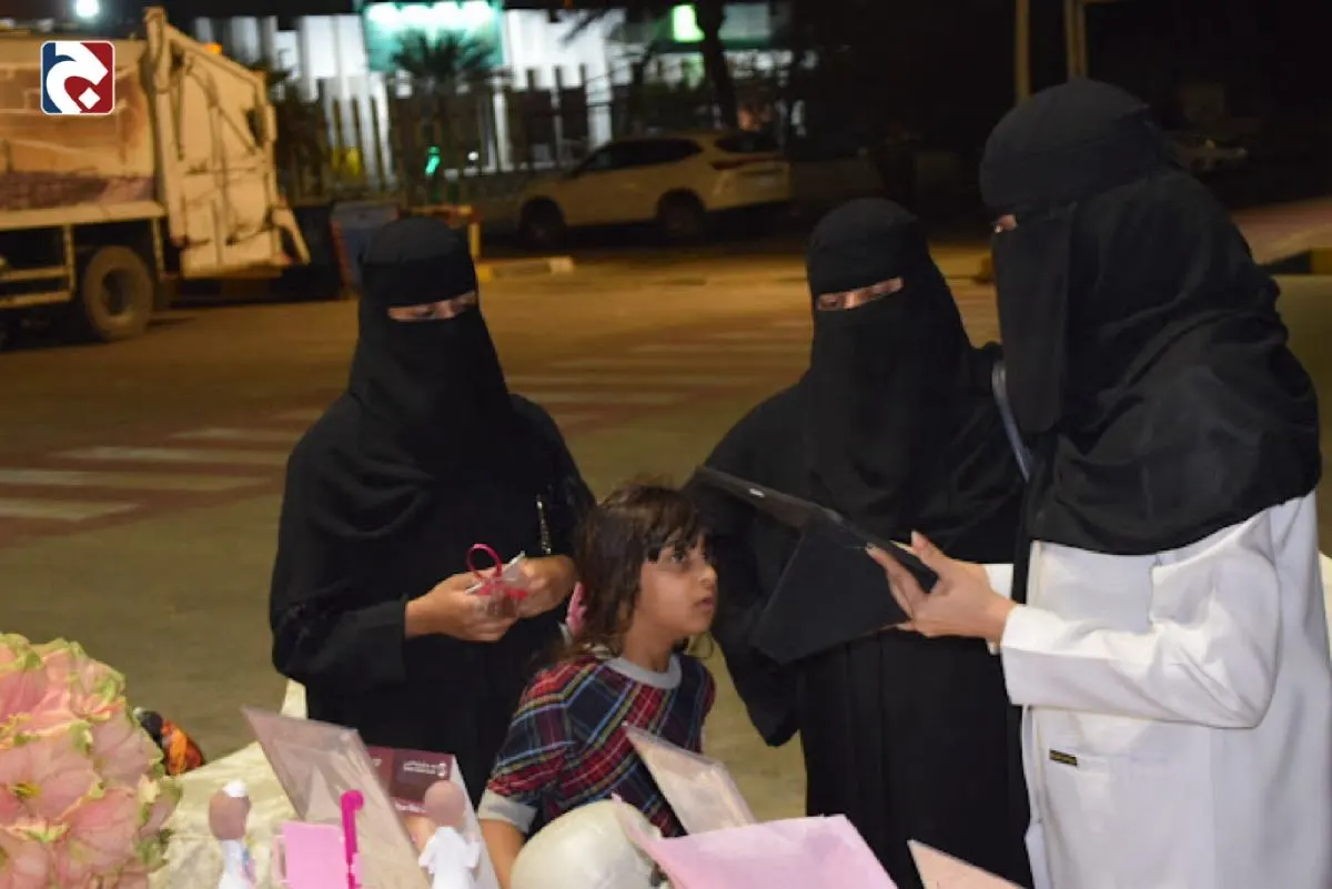 بالصور.. حملة ميدانية للكشف المبكر عن سرطان الثدي بصفوى