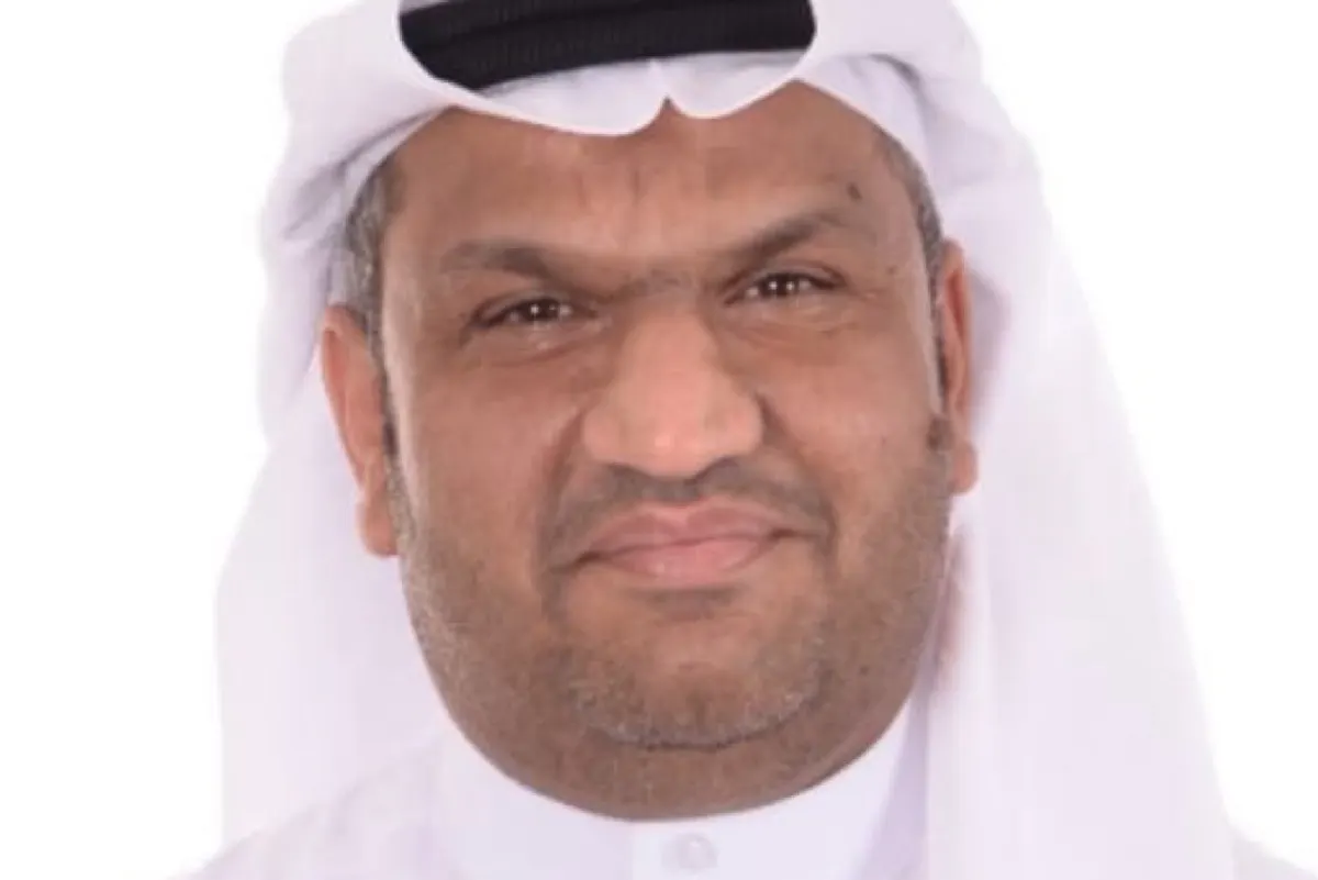 الشاعر ياسر آل غريب يفوز بجائزة راشد بن حميد بالإمارات