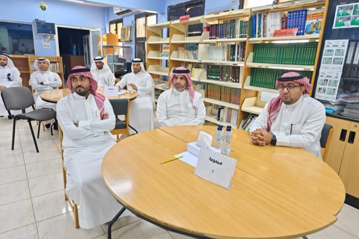 تعليم القطيف يدرب منسوبيه على الاستخدام الأمثل للتصحيح الآلي