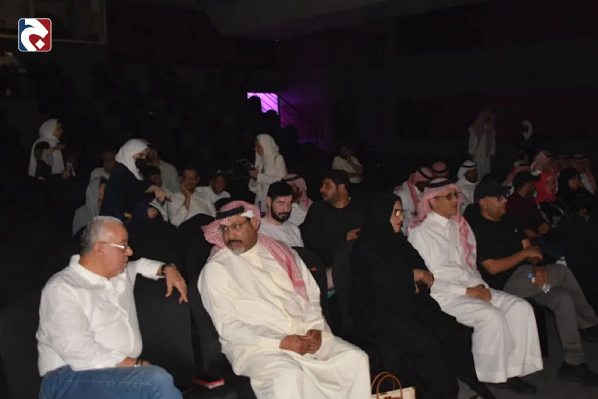 بالصور.. مهرجان الرياض يعرض مسرحية ”جوع“ في الدمام