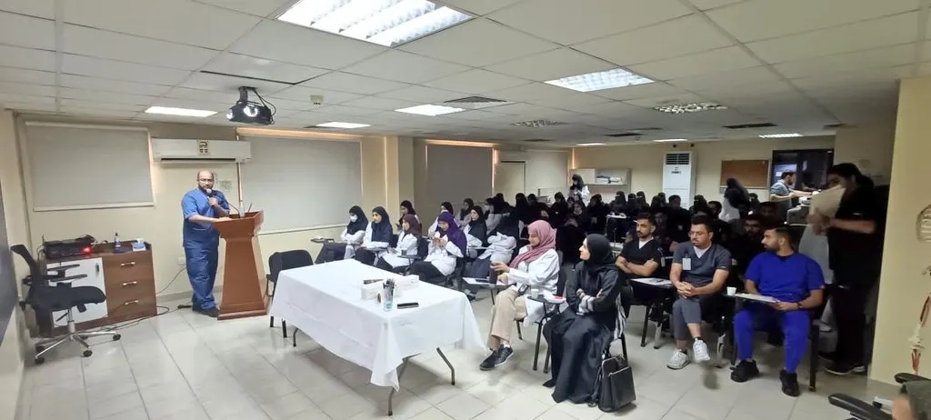 60 مشارك في اختتام ورشة عمل تفصيل الجبائر الطرفية بالقطيف