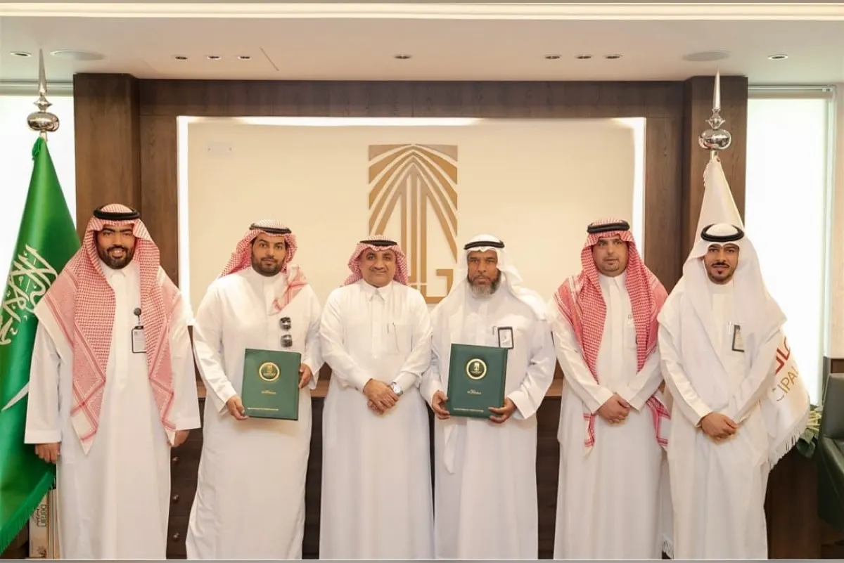 تعاون بين «أمانة الأحساء» و«إنماء» لتعزيز الوعي البيئي