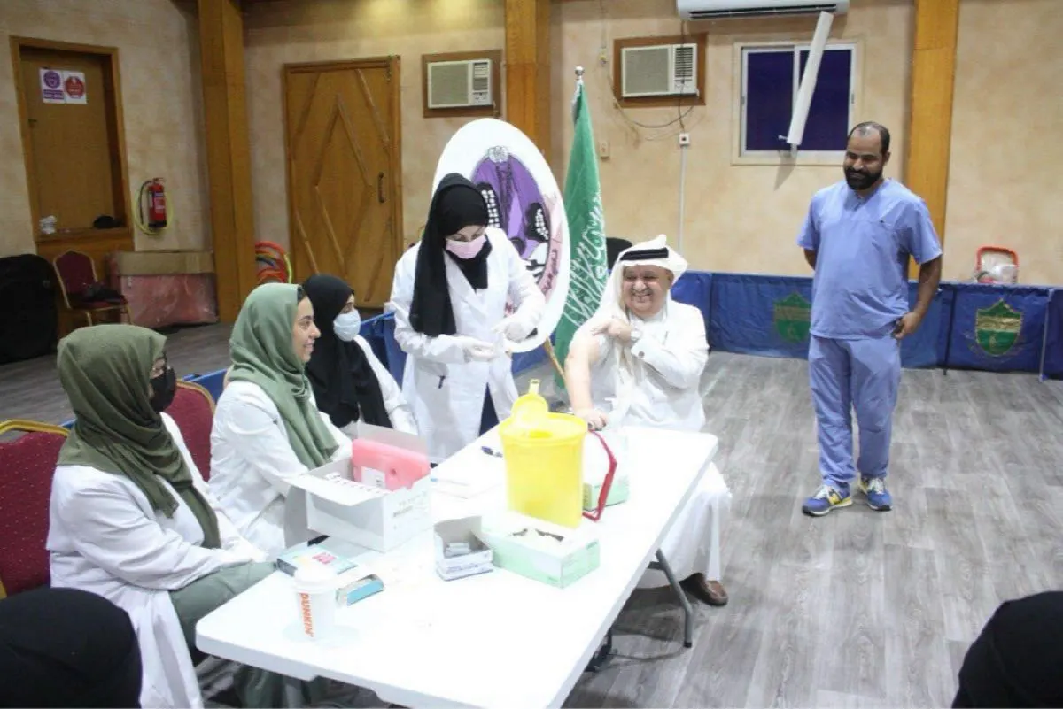 31 فرد تلقوا اللقاح.. حملة تطعيم ضد الإنفلونزا في ”هدى تاروت“