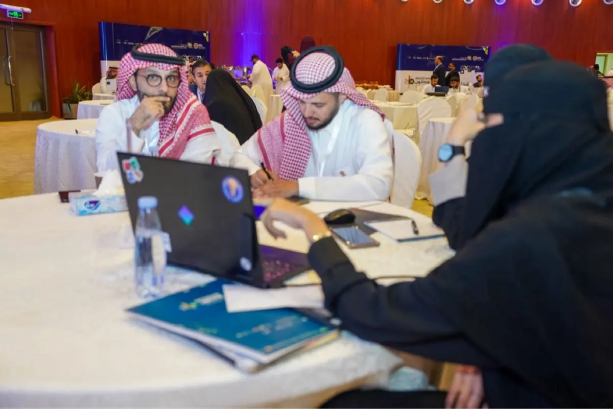 حلول وتقنيات مبتكرة في أول أيام «هاكاثون الأمن الغذائي»