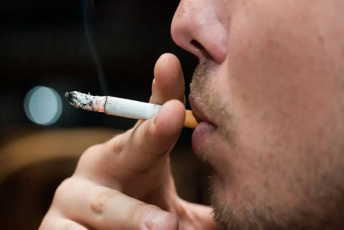التدخين السبب.. شاب عشريني يتعرض لجلطة قلبية
