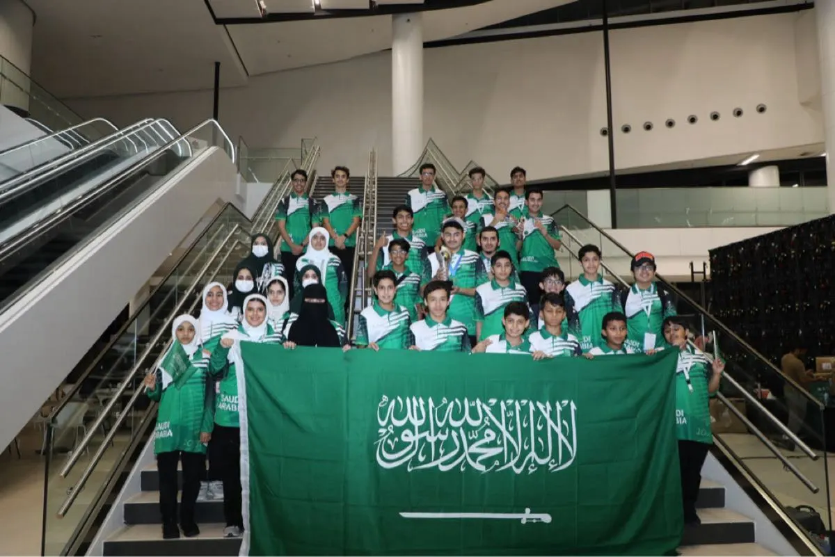 الأحساء.. 4 طلاب يحققون مراكز متقدمة في نهائي الأولمبياد العالمي للروبوت
