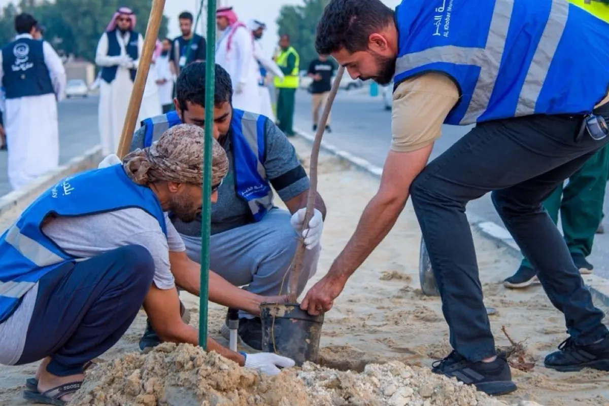 115 متطوعا يدشنون مبادرة الشراع الأخضر