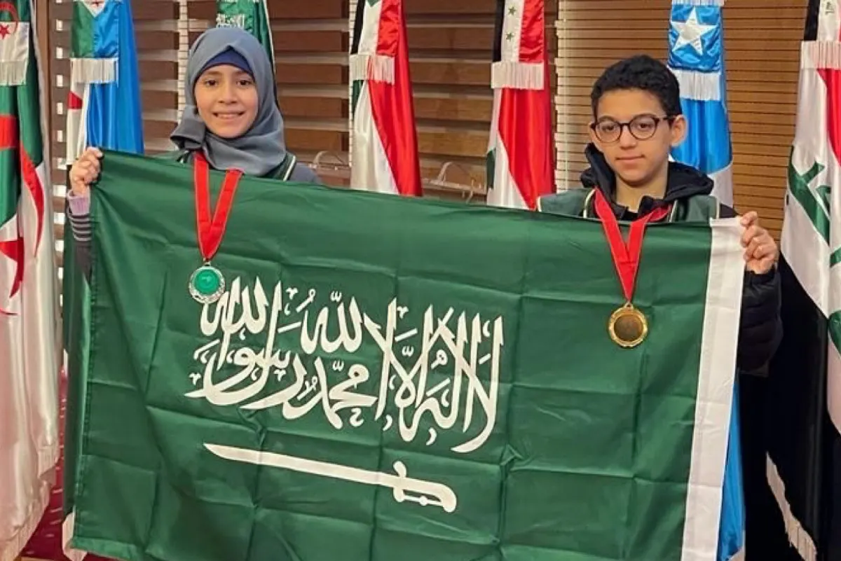 آل سباع يُتوّج بالميدالية الذهبية في البطولة العربية لألعاب الرياضيات والمنطق