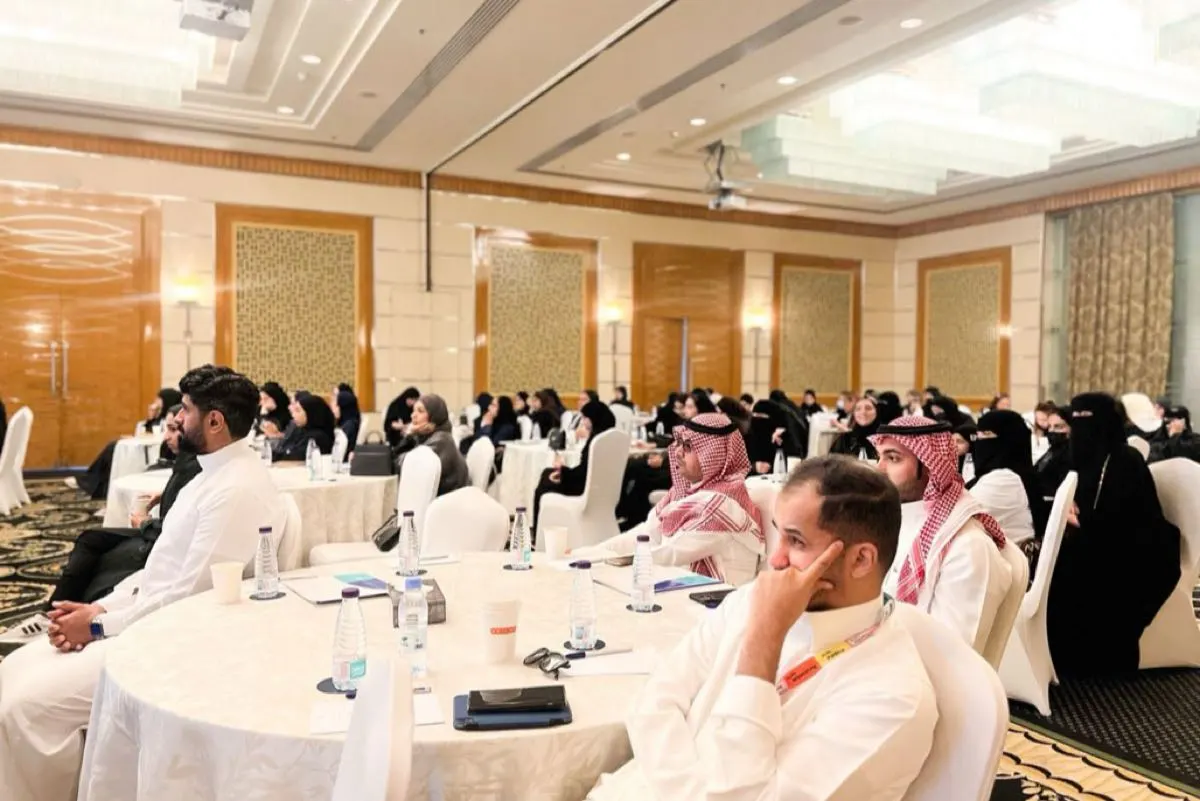 تحسين مهارات منسوبي «ولادة الدمام» بحثيا