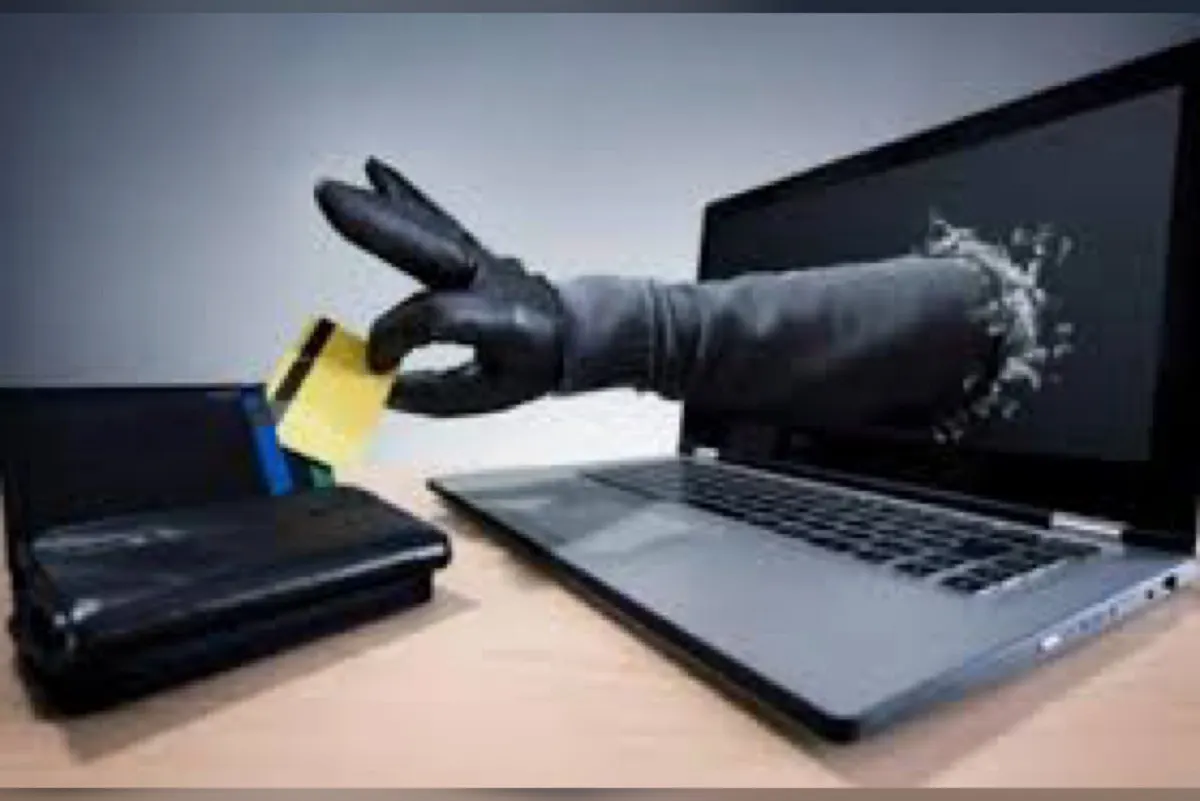 مختصون: التسول عبر منصات التواصل «خطر» يهدد المجتمع