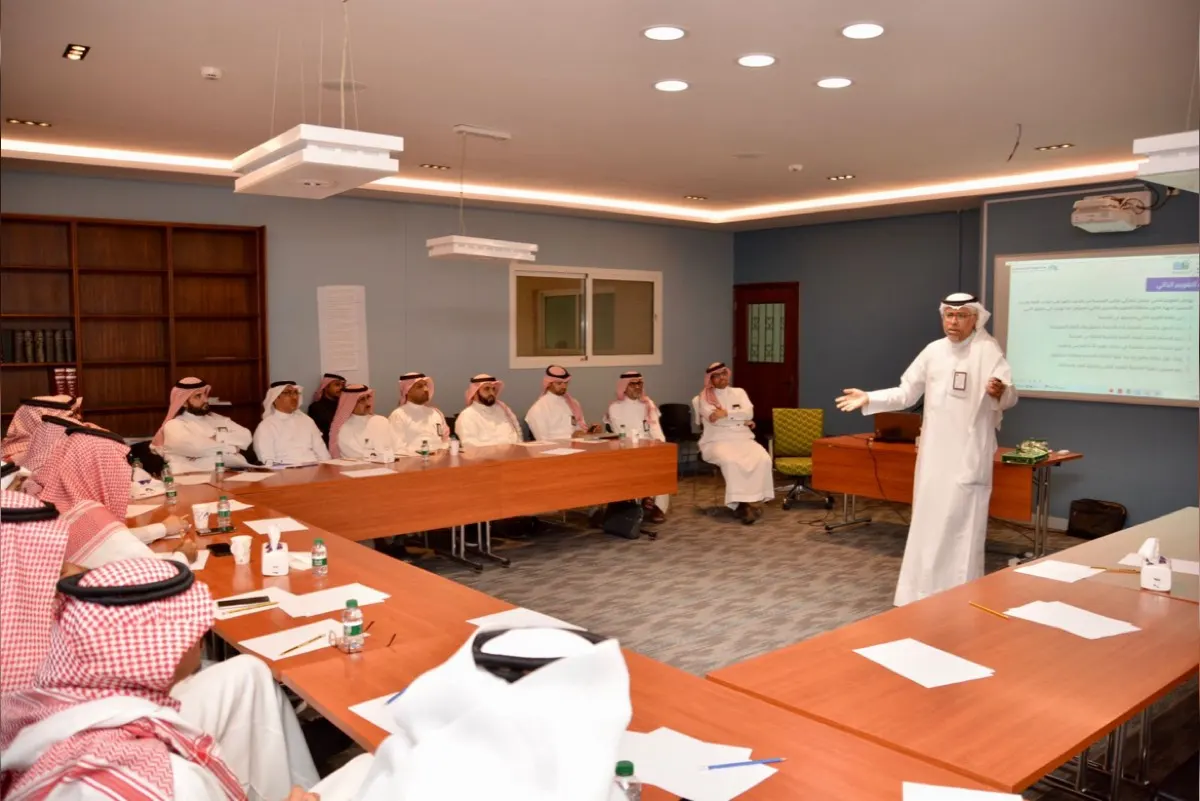 تدريب 69 مشرفة على معايير التقويم والاعتماد المدرسي