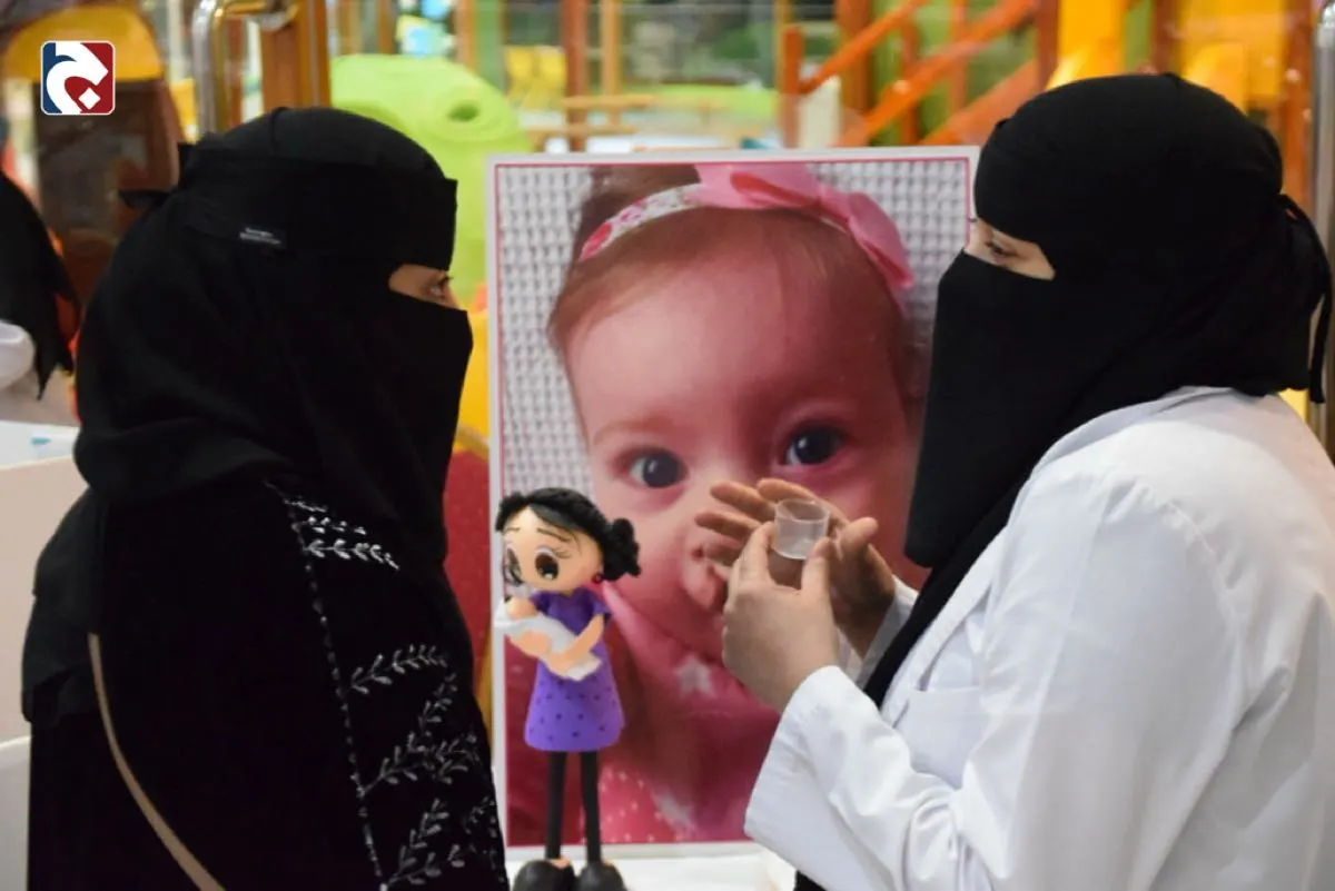 استشارية: الرضاعة الطبيعية الحصرية 6 أشهر.. ولا حاجة للماء