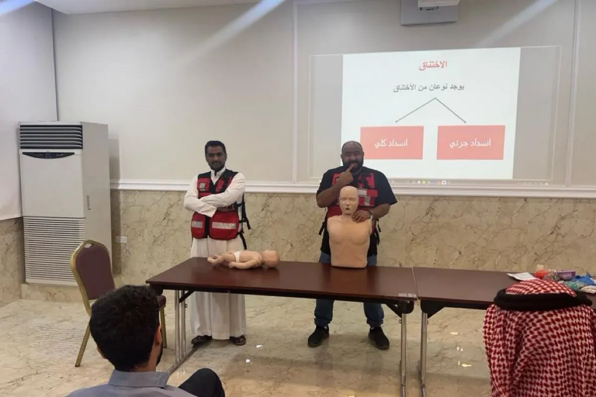 35 مستفيدًا من «في كليتنا مسعفين» ب «تقنية القطيف»