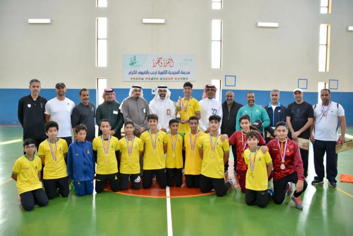 مدرسة «سعد بن الحارث» الأولى في «قدم الصالات» بالقطيف