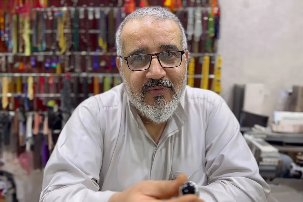 الحمام: الأحجار الكريمة «بحر كبير».. والرجال الأكثر إقبالًا على «العقيق».. فيديو