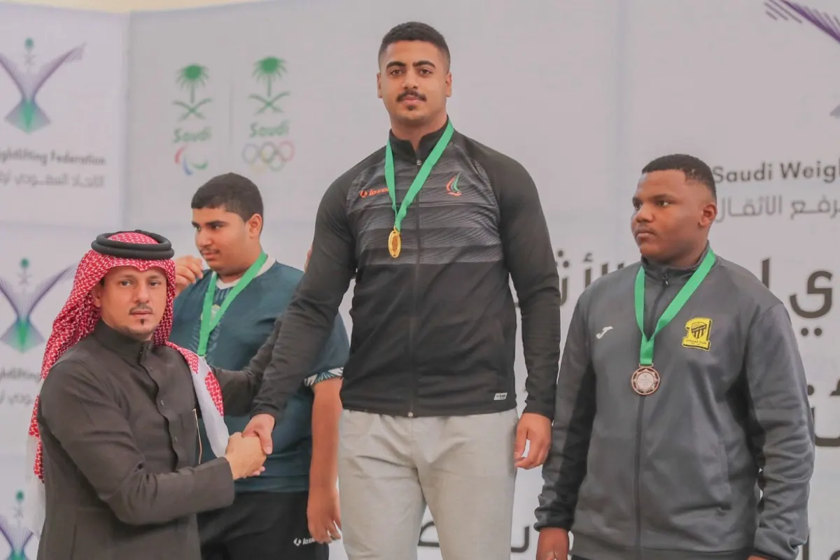 رباعو النور يخطفون كأسي البطولة التمهيدية للناشئين والشباب لرفع الاثقال