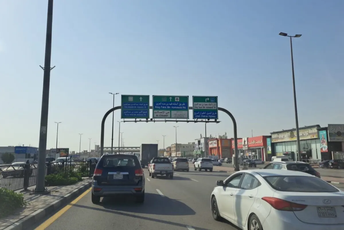استشاري.. ”سواقة الشيبان“ أفضل طريقة للحفاظ على سلامة الجسم أثناء القيادة