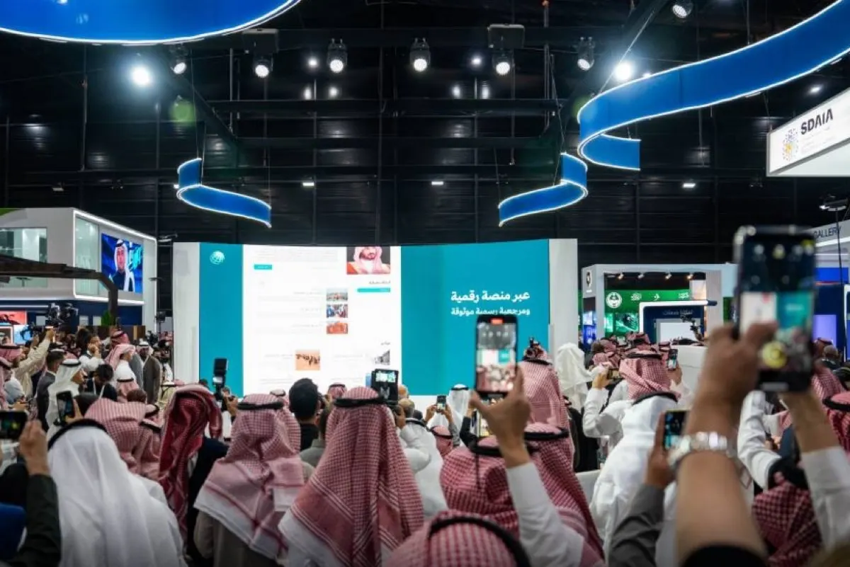 وزير الإعلام يدشّن منصة «سعوديبيديا» ضمن المنتدى السعودي للإعلام